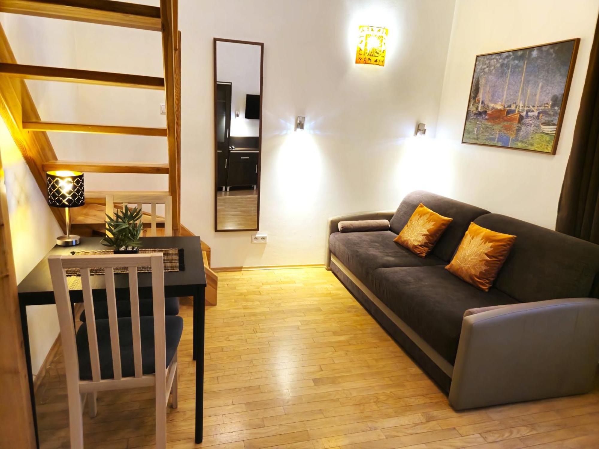 Studio Apartment